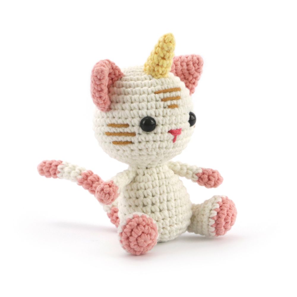 Graine Creative Amigurumi Crochet Kit – Caticorn 120mm