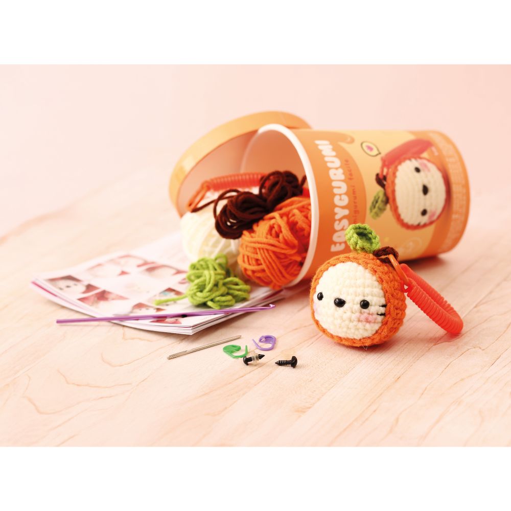 Graine Creative Easygurumi Crochet Kit - Clementine