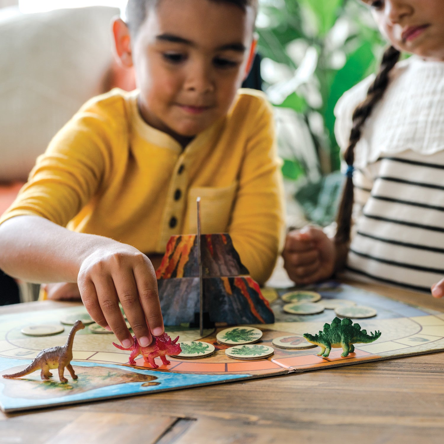 Peaceable Kingdom Cooperative Game - Dinosaur Escape