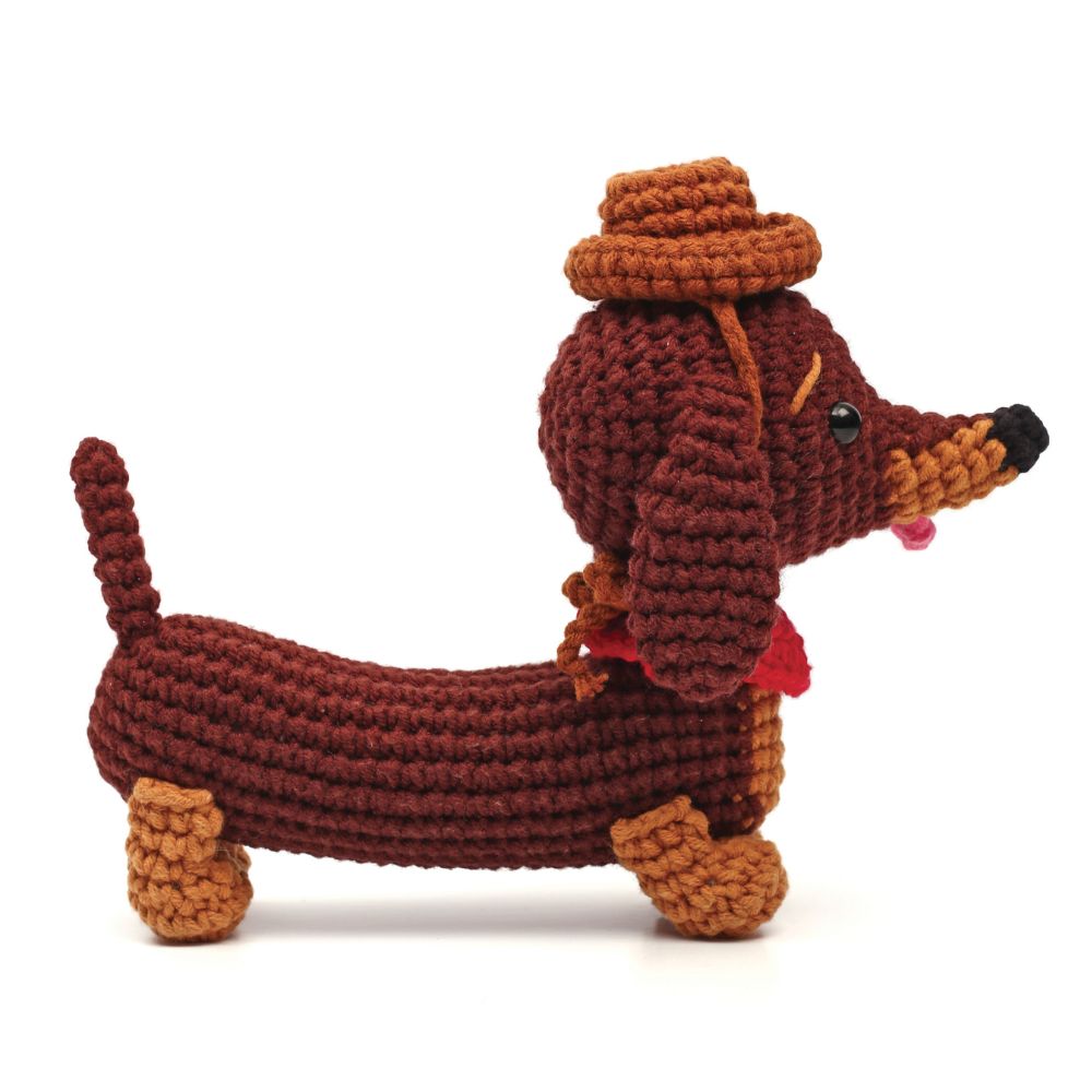 Graine Creative Amigurumi Crochet Kit – Dachshund 180mm