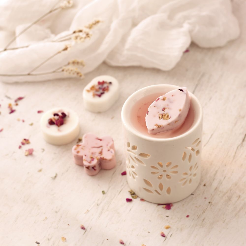 Graine Creative's Rose Wax Melt Making Workshop