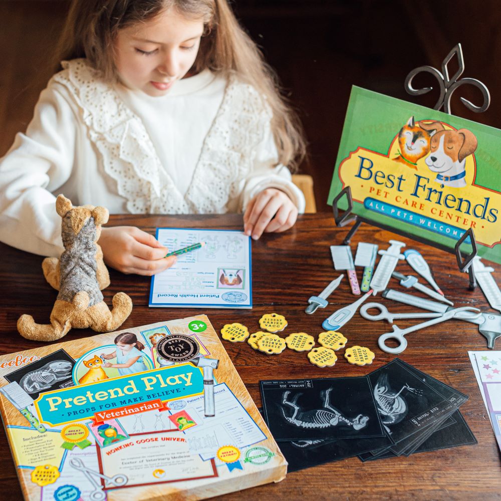 eeBoo Pretend Play - Veterinarian