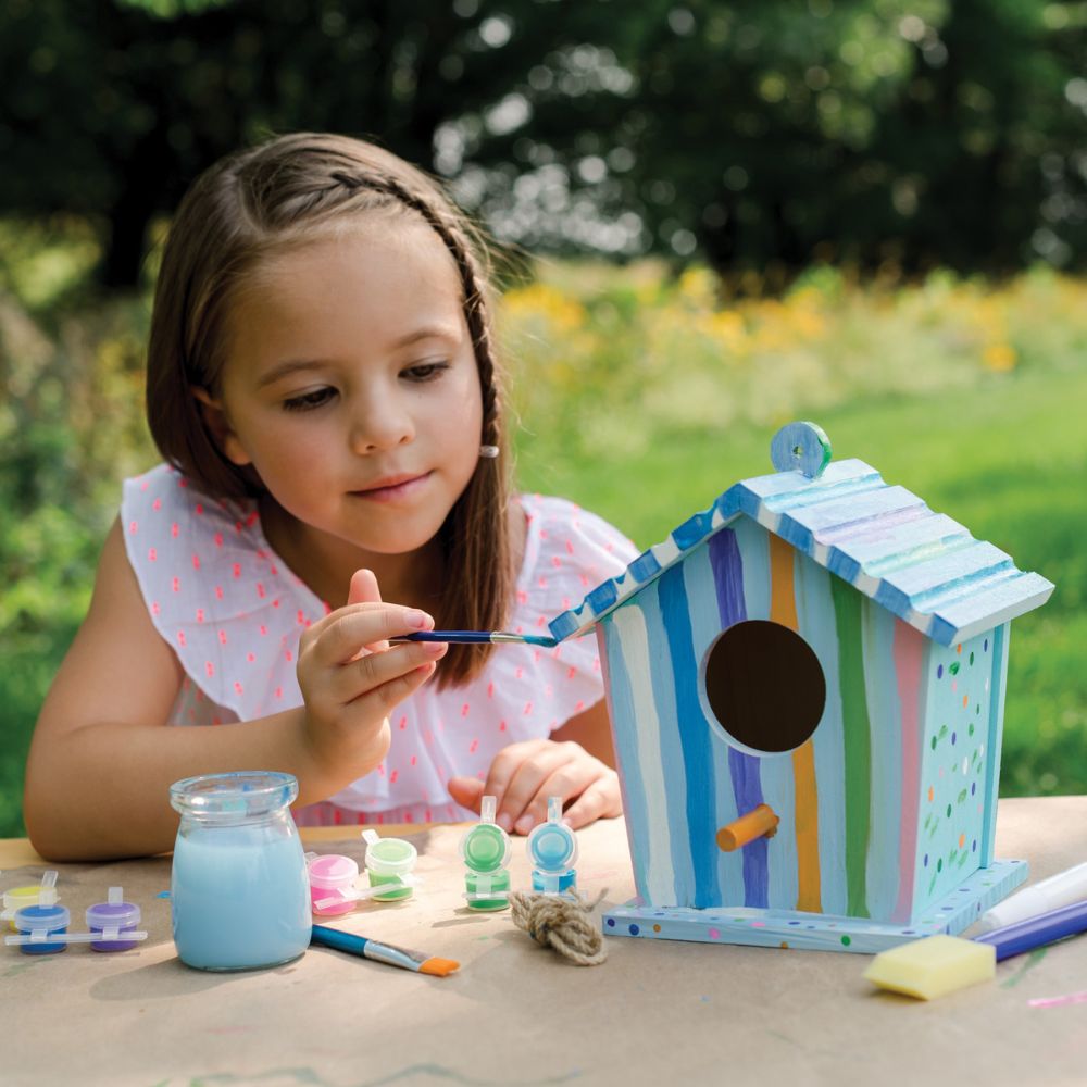 MindWare Make Your Own Wooden Birdhouse Craft Kit