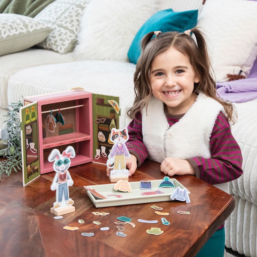 Peaceable Kingdom Magnetic Dress-up Cozy Critters