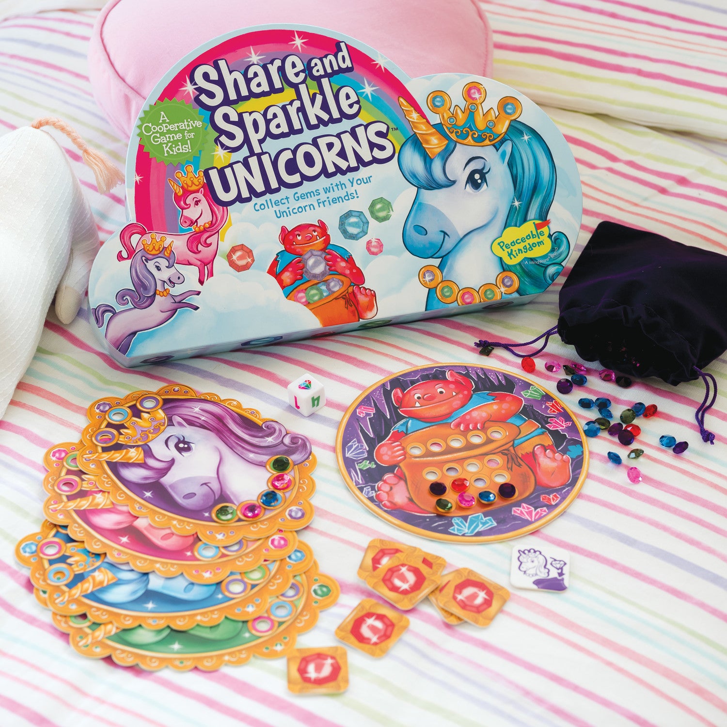 Peaceable Kingdom Cooperative Game - Share & Sparkle Unicorns